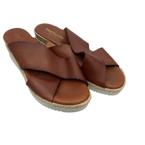 Bertucci Women's Brown Leather Slide Strappy Sandals Size 7.5 Preowned - Picture 1 of 10